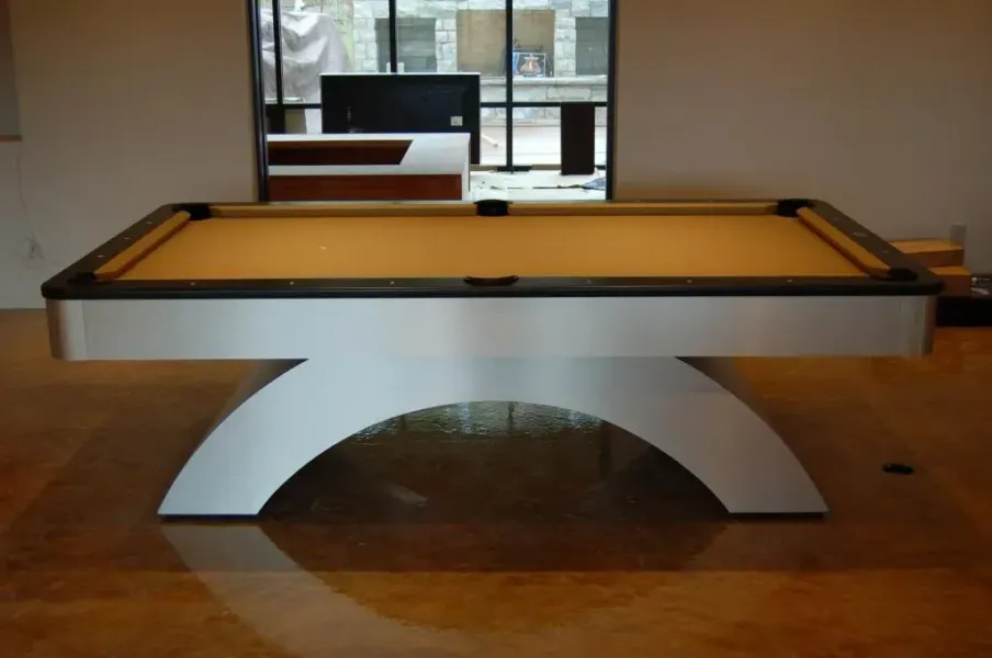 Professional pool cues and billiard accessories for Arizona game rooms